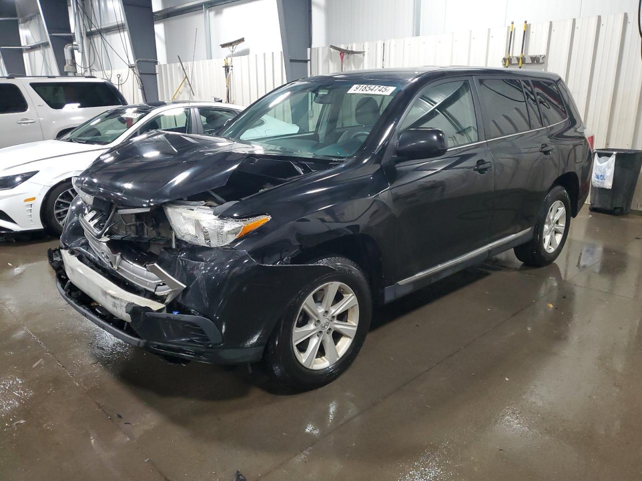 2011 TOYOTA HIGHLANDER