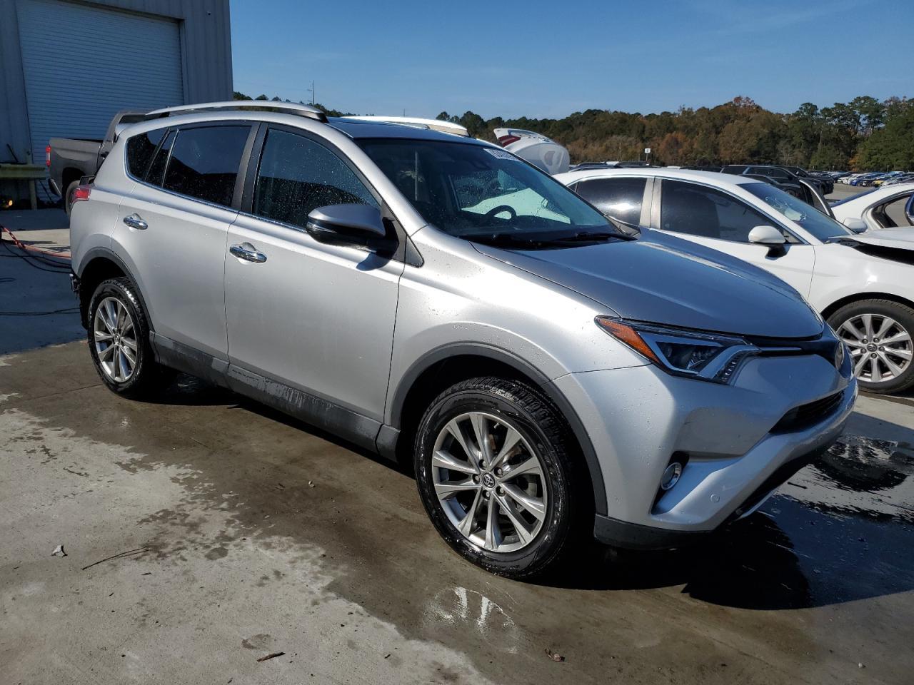 2016 TOYOTA RAV4
