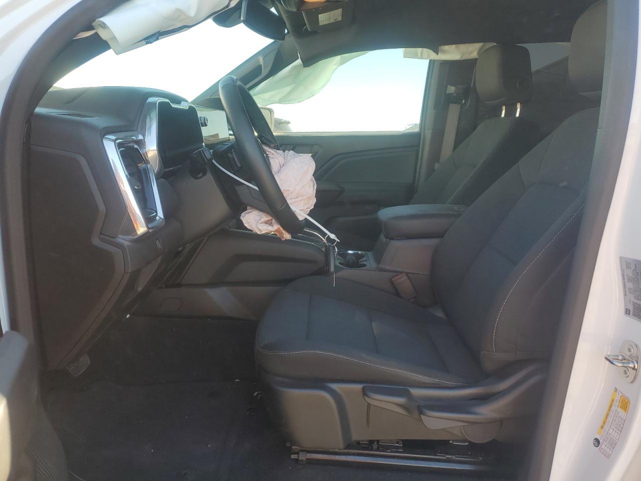 2023 GMC CANYON