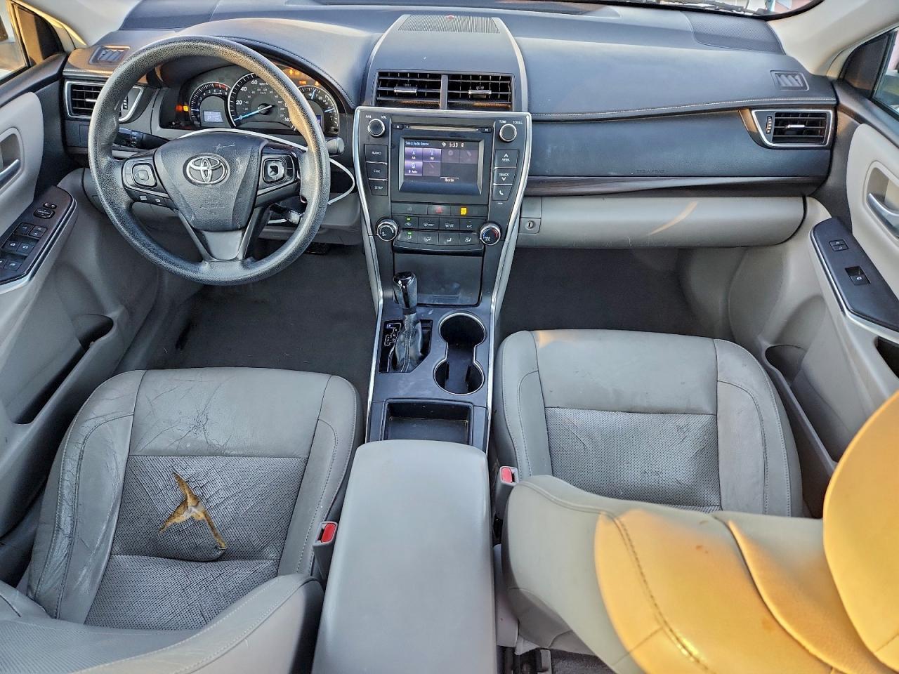 2015 TOYOTA CAMRY
