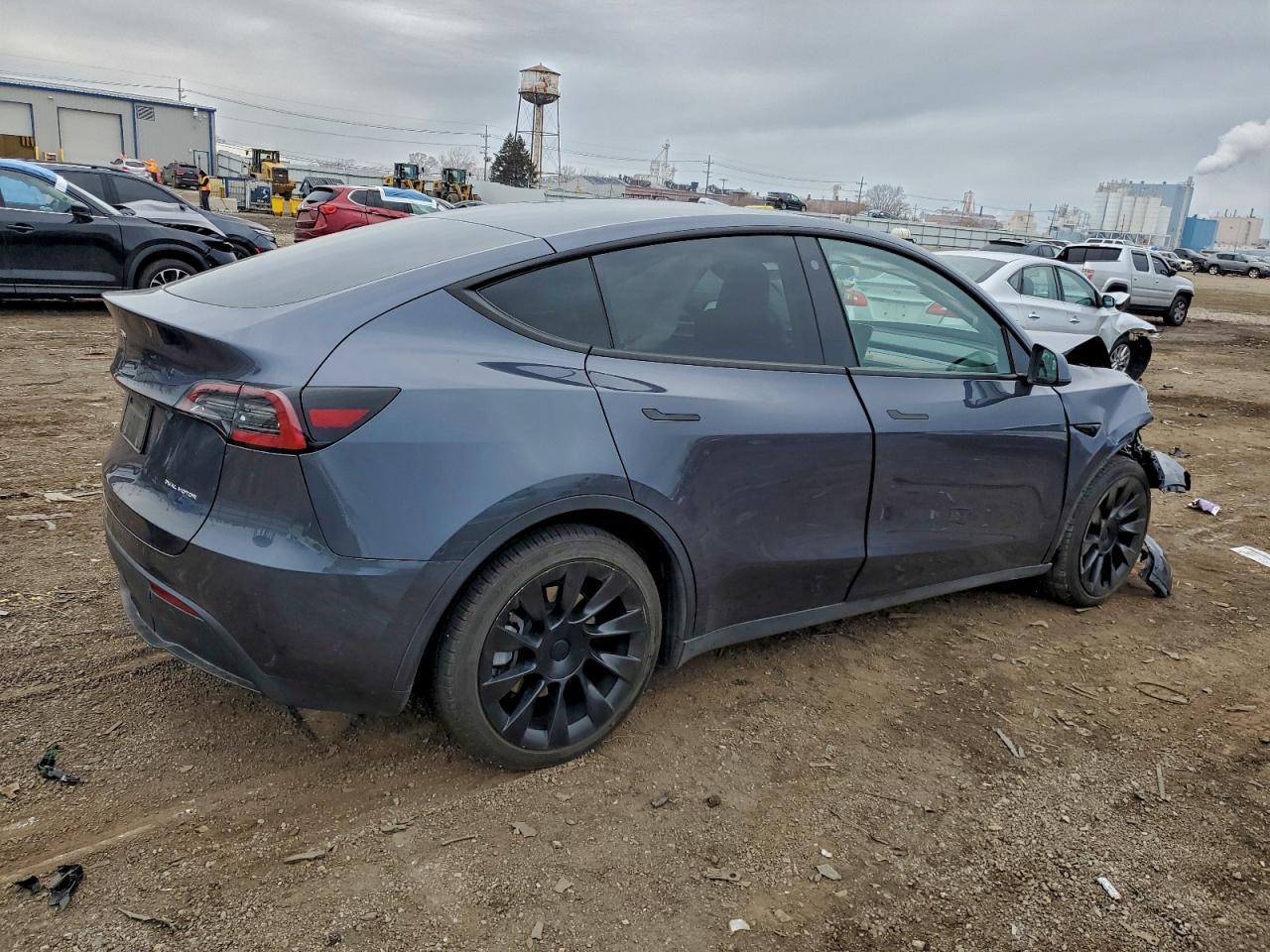 2023 TESLA MODEL Y