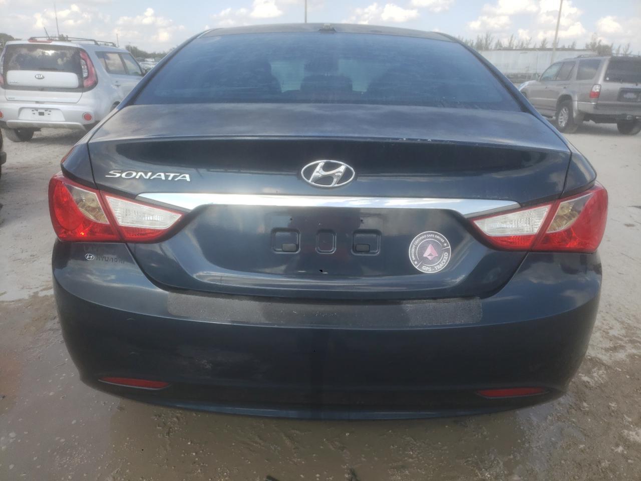 2013 HYUNDAI SONATA