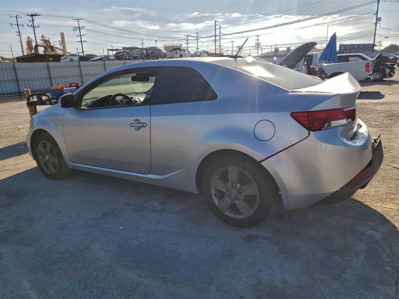 2011 KIA FORTE