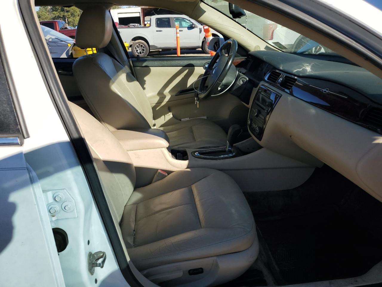 2011 CHEVROLET IMPALA