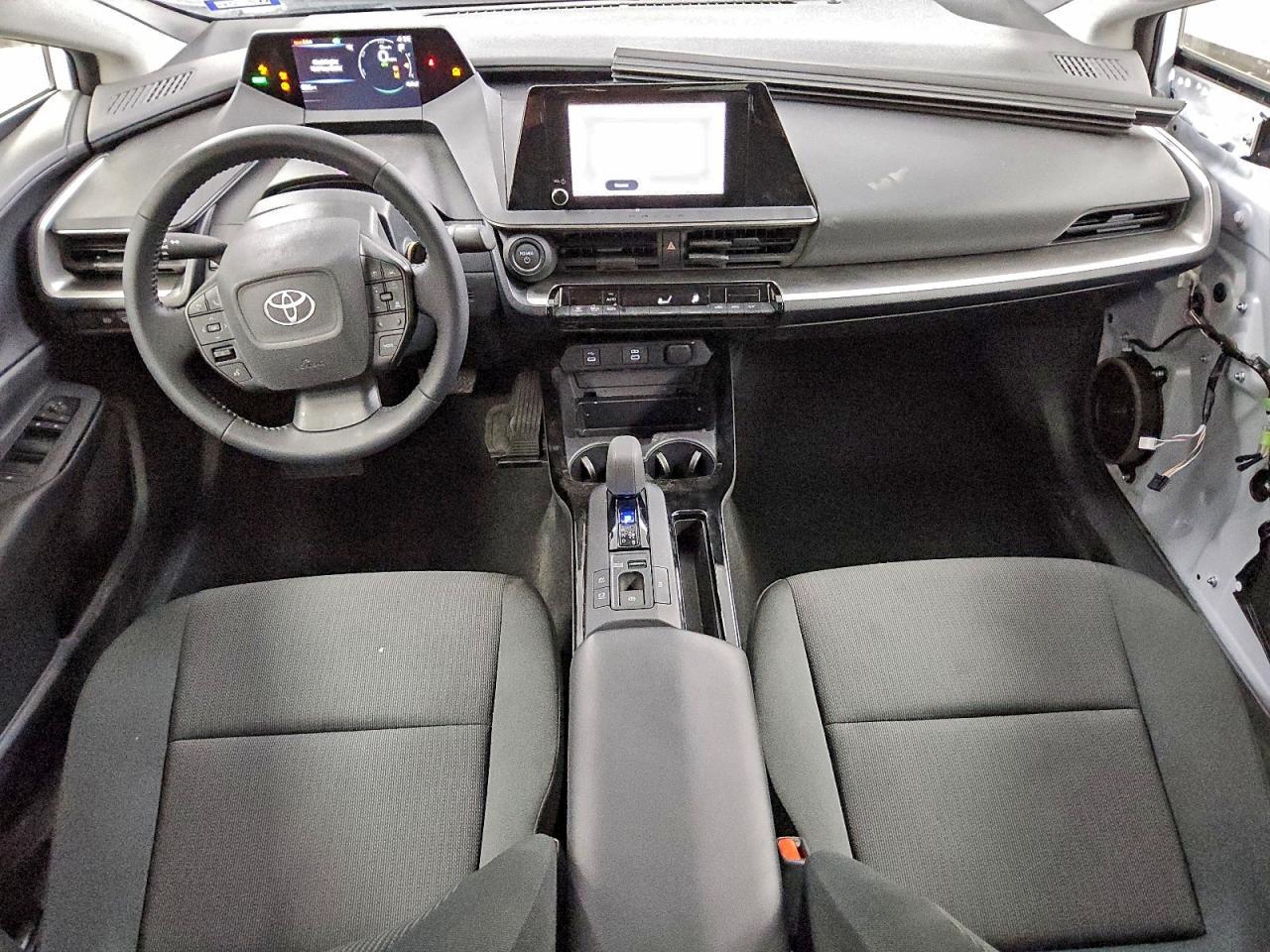 2025 TOYOTA PRIUS