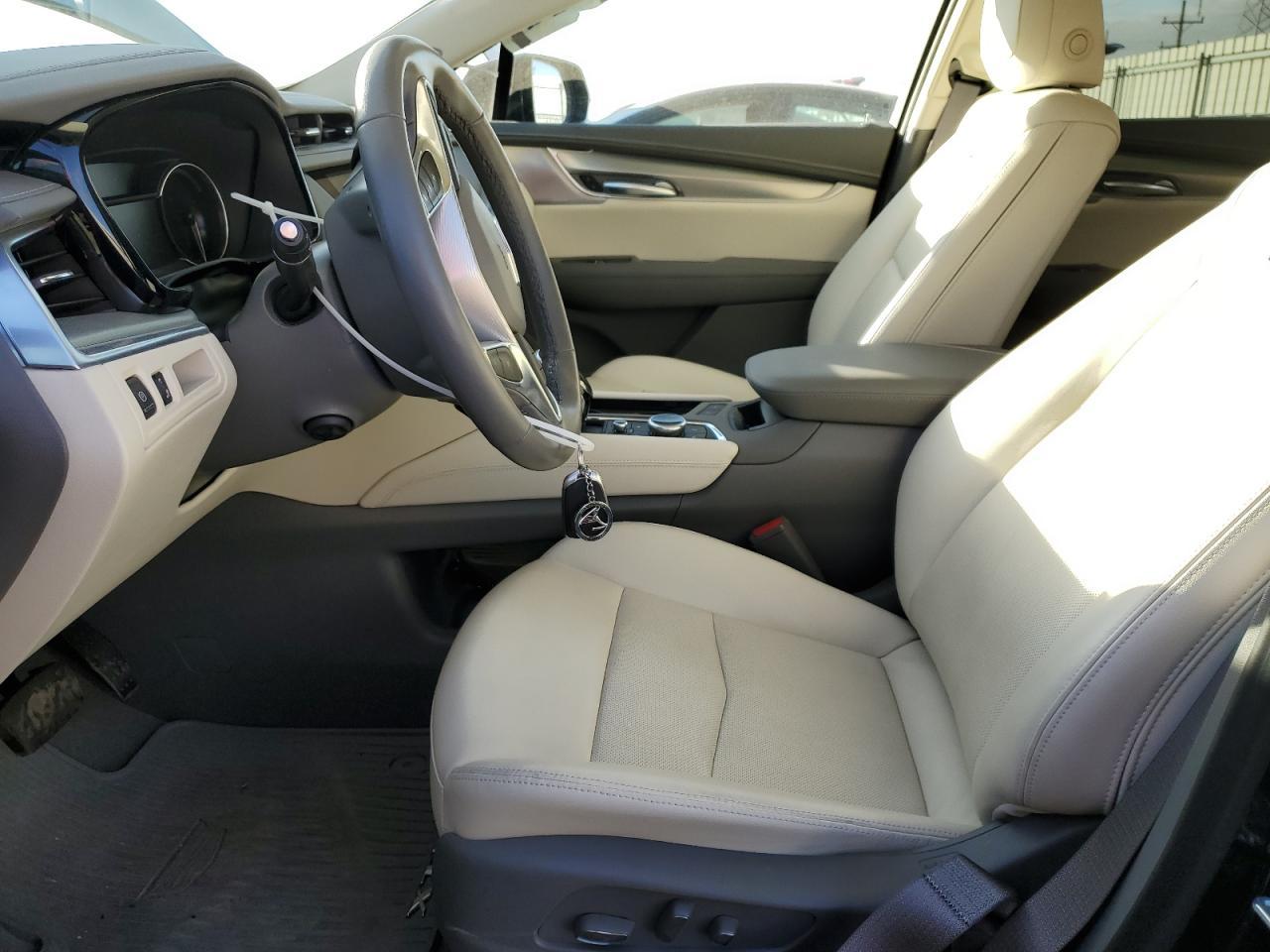 2024 CADILLAC XT5