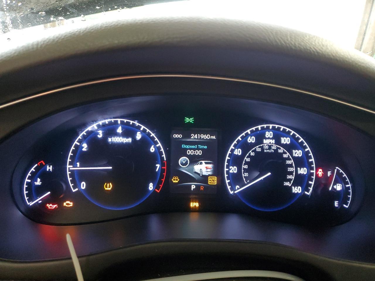 2012 HYUNDAI GENESIS