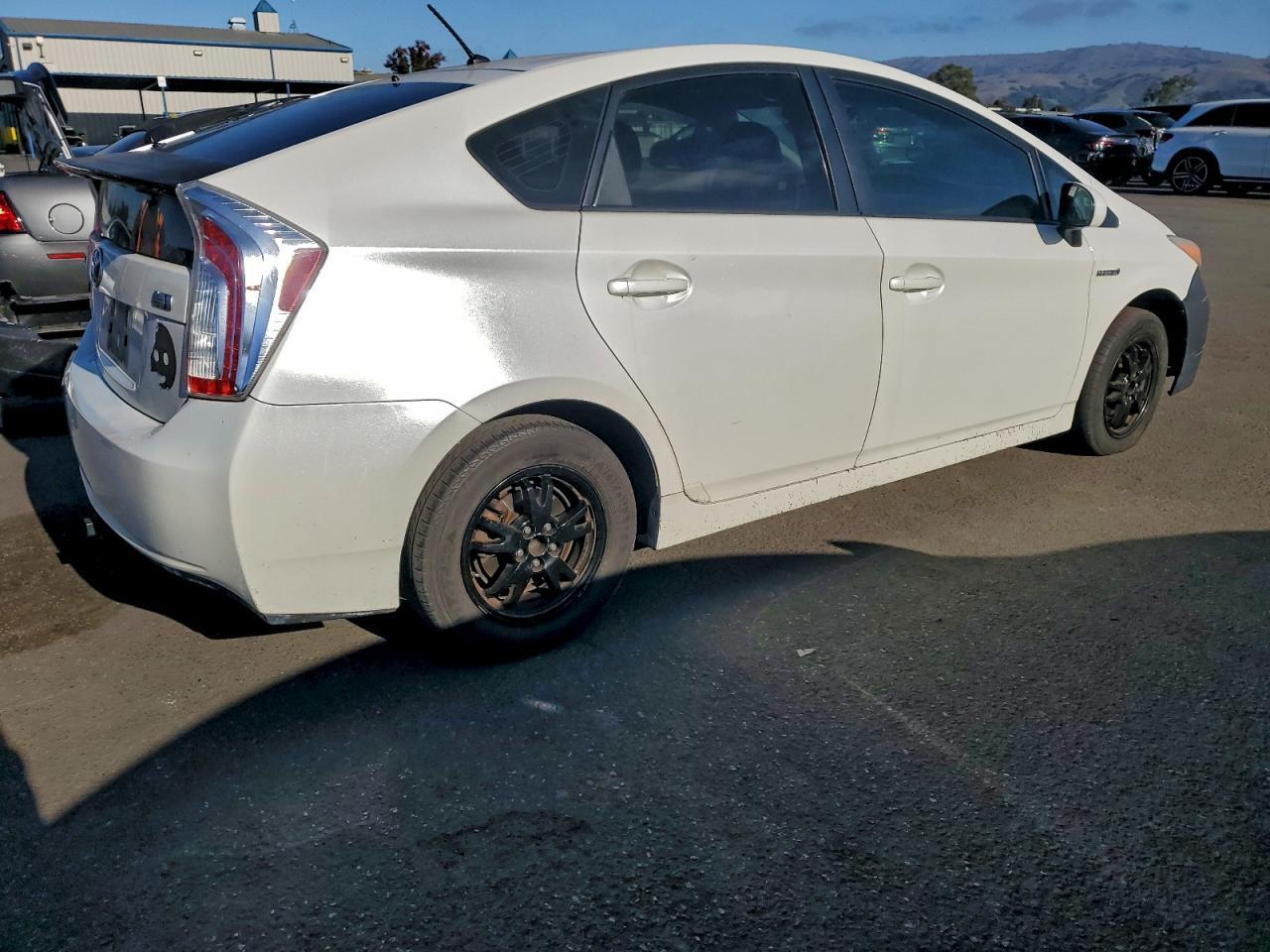 2012 TOYOTA PRIUS