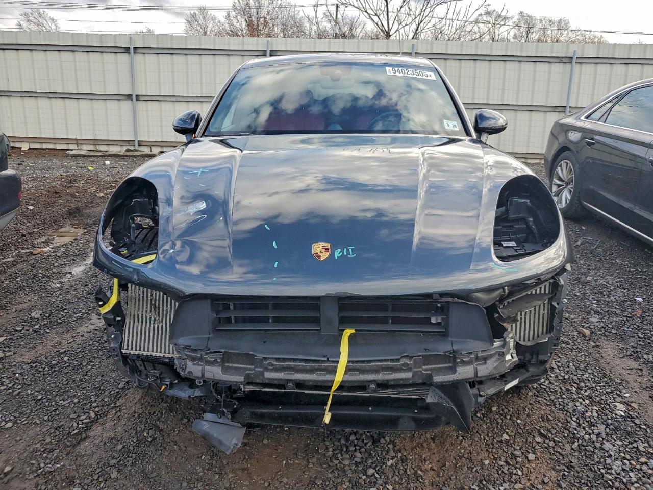 2021 PORSCHE Macan