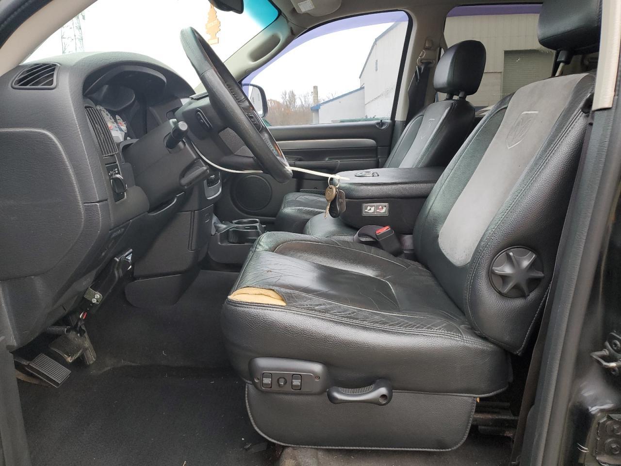 2004 DODGE Ram 2500