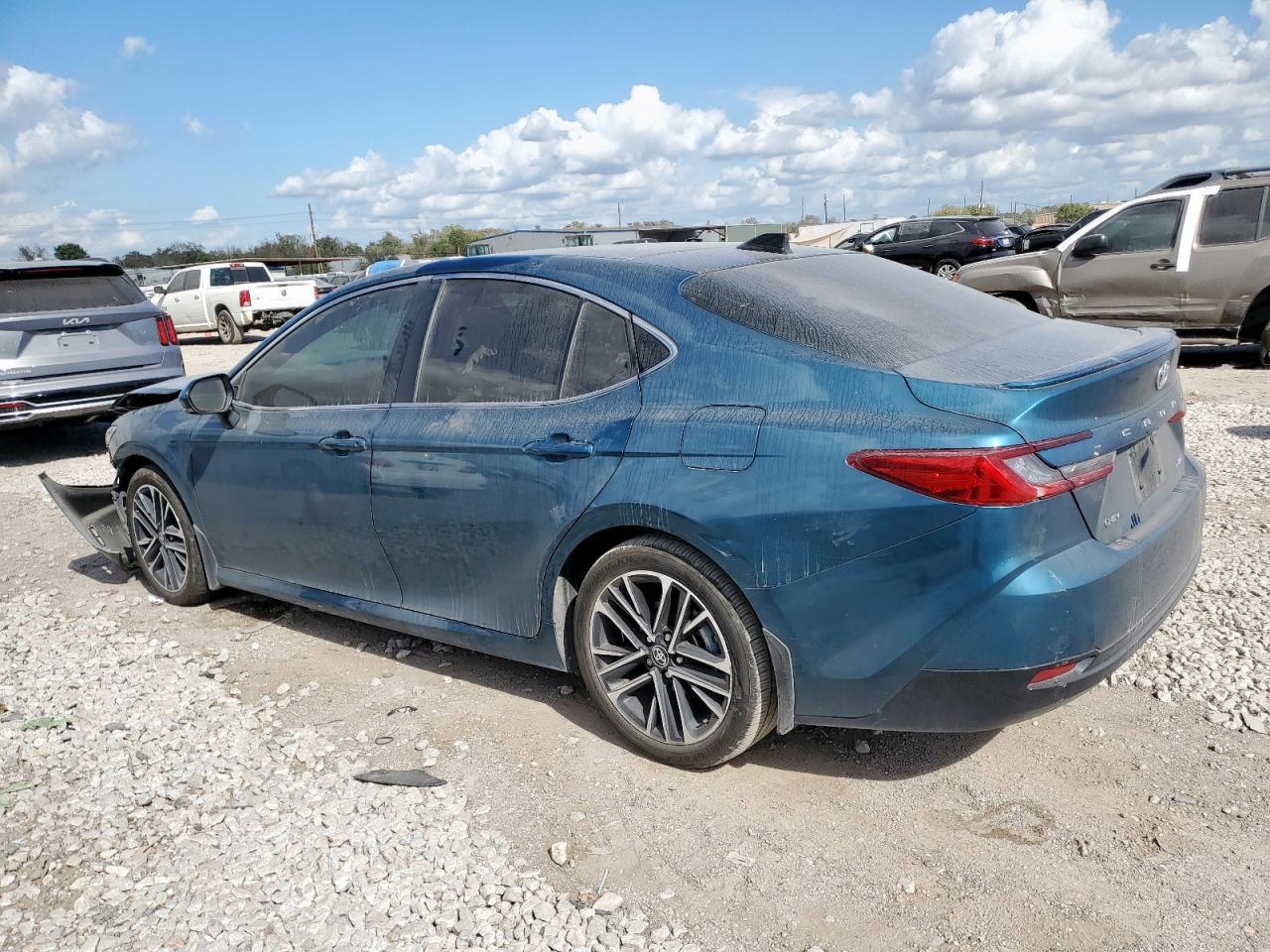 2025 TOYOTA CAMRY