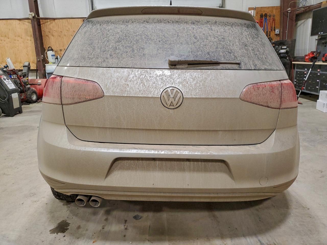 2015 VOLKSWAGEN GOLF