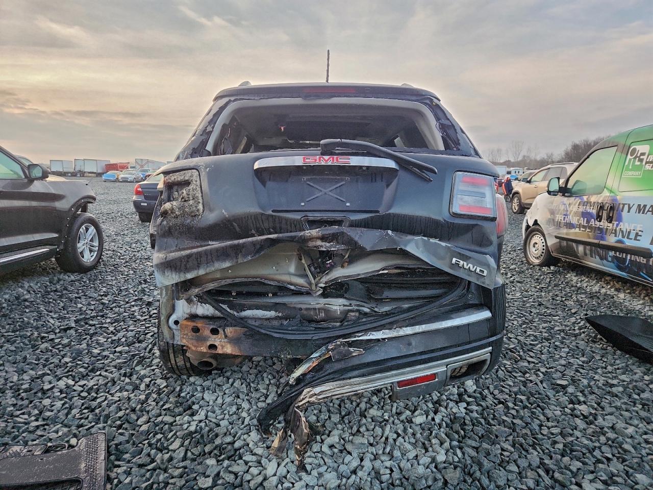 2015 GMC ACADIA