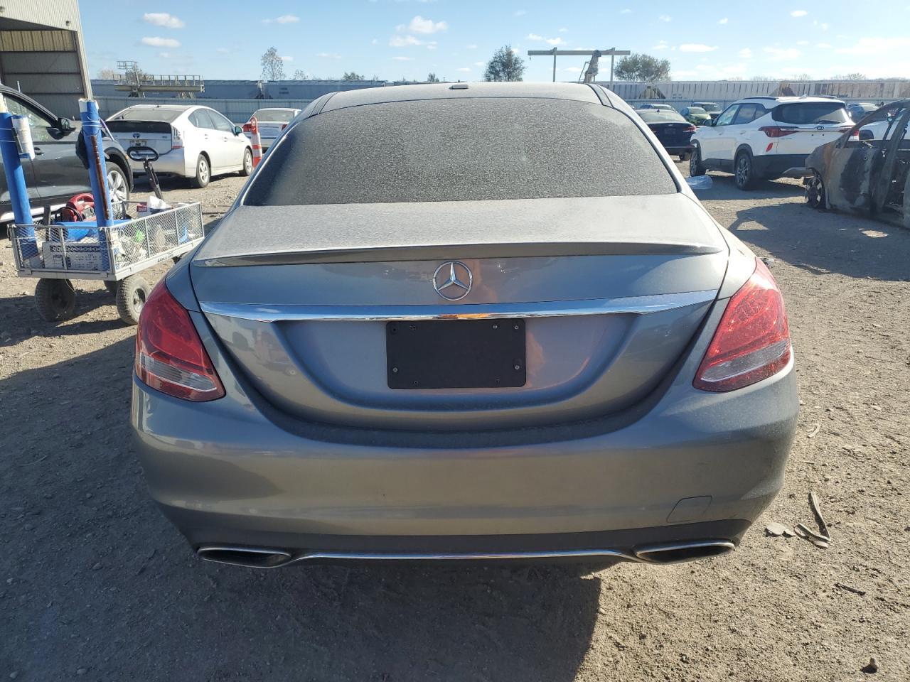 2016 MERCEDES-BENZ C-CLASS
