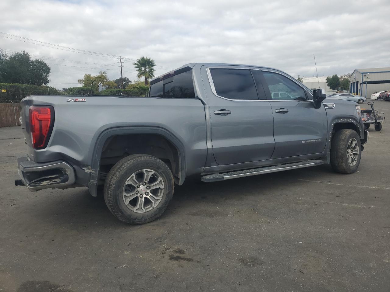 2021 GMC Sierra
