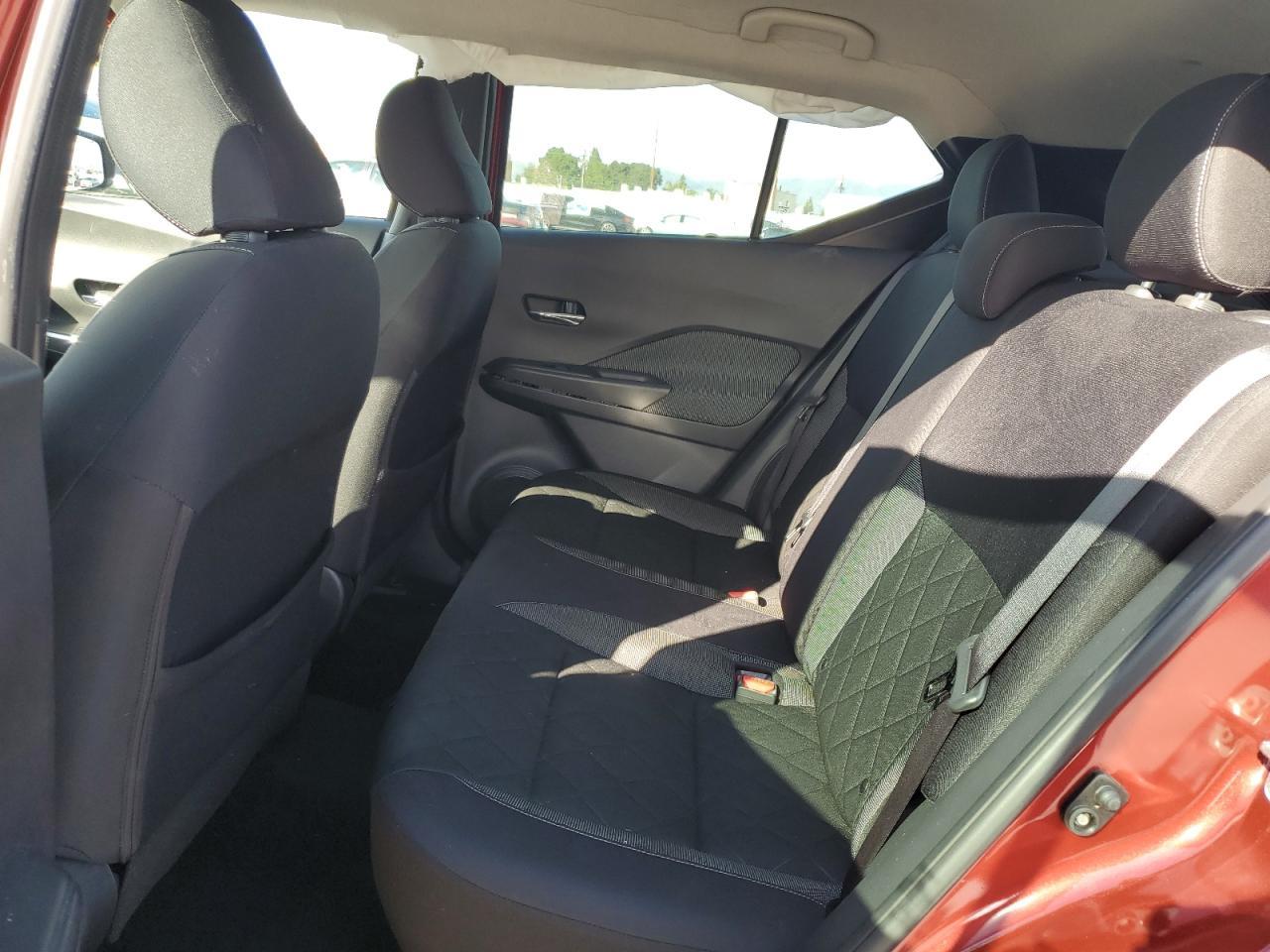 2019 NISSAN KICKS