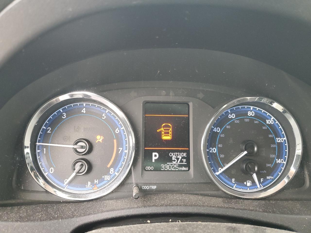 2018 TOYOTA COROLLA