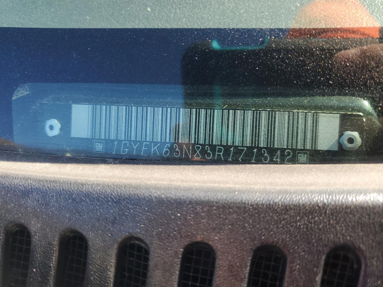 2003 CADILLAC ESCALADE