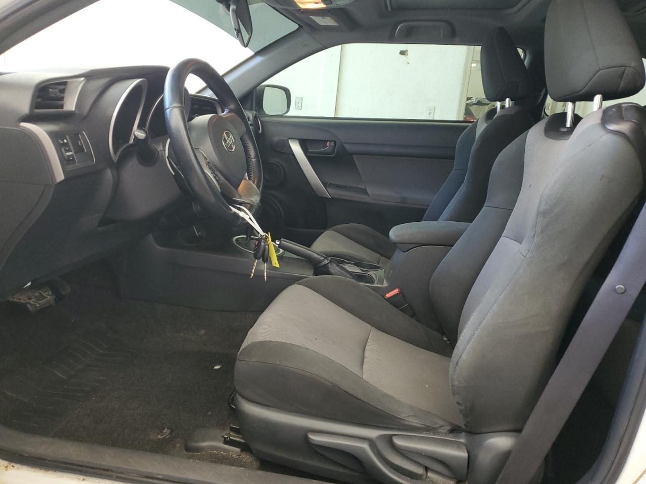 2015 SCION Scion Tc