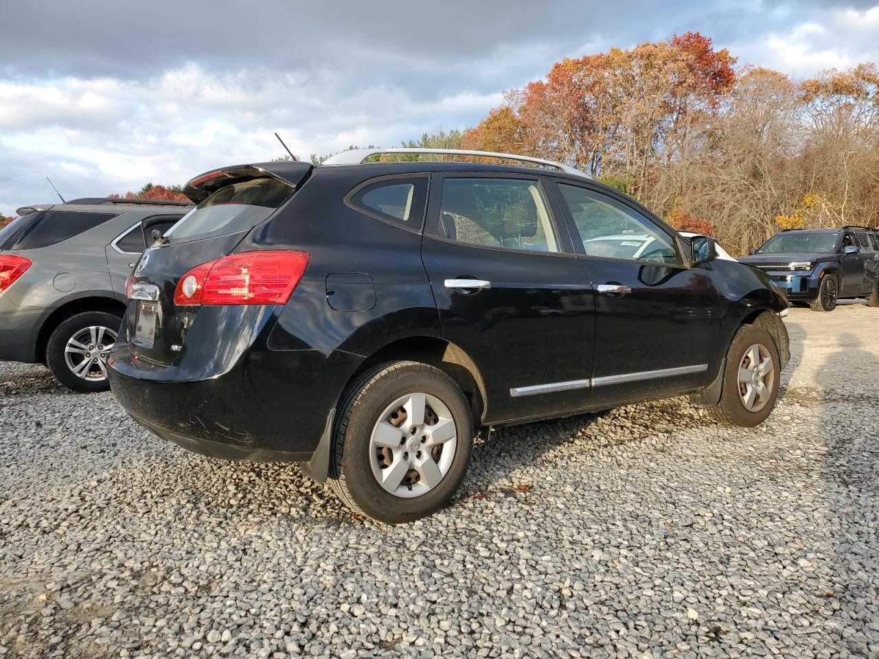 2015 NISSAN ROGUE