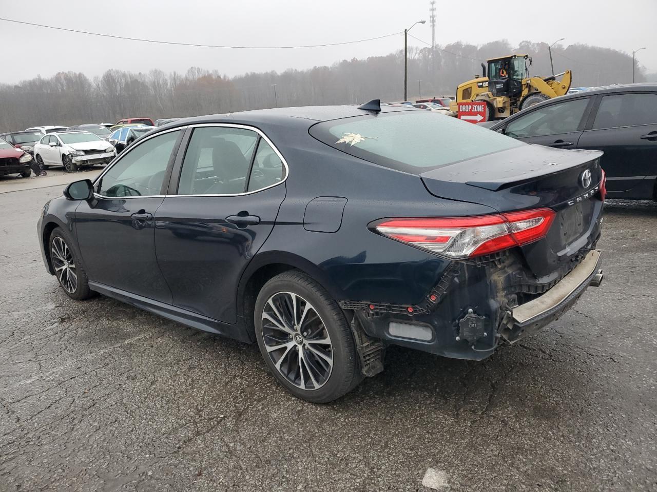 2019 TOYOTA CAMRY