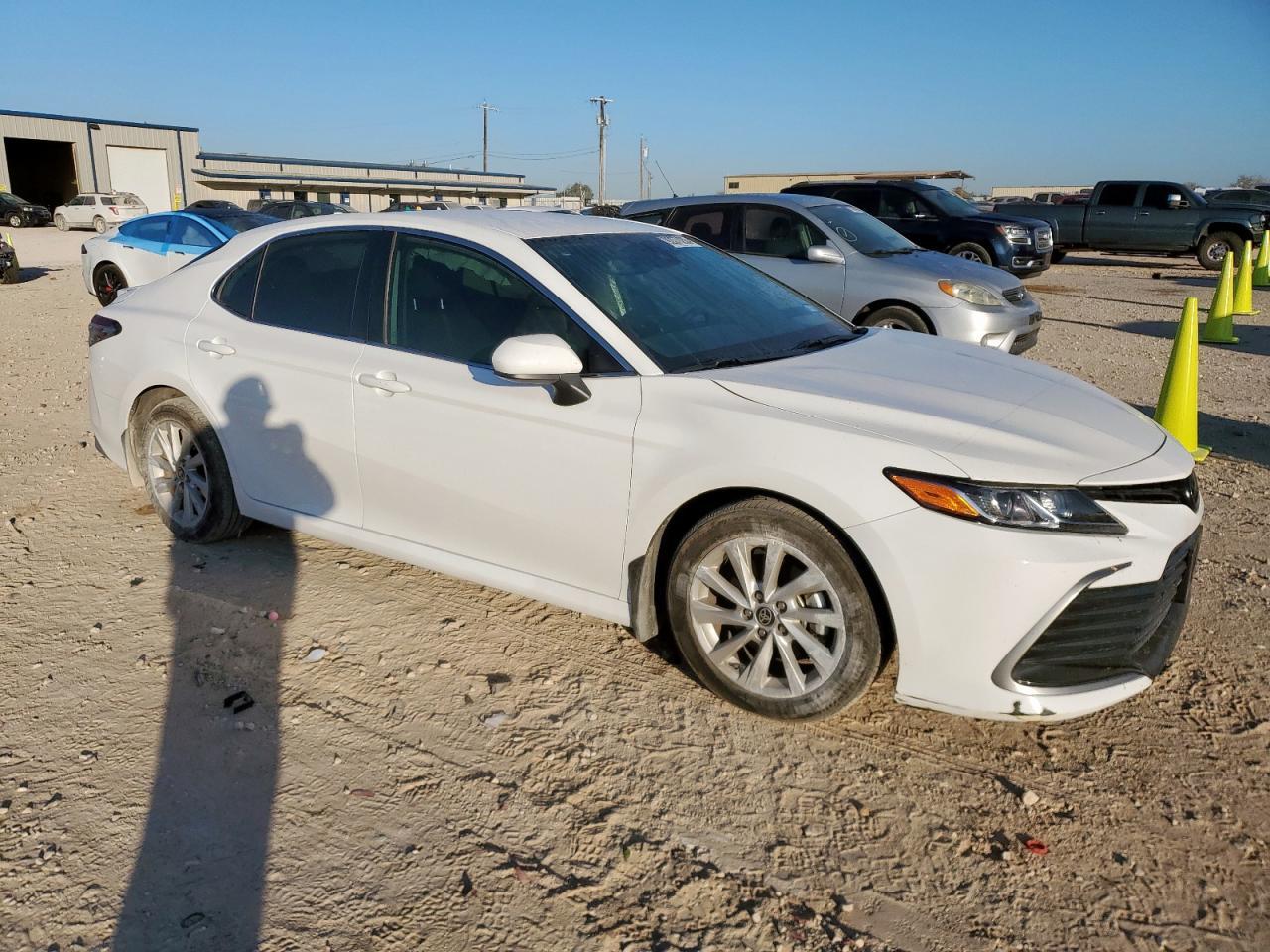 2024 TOYOTA CAMRY