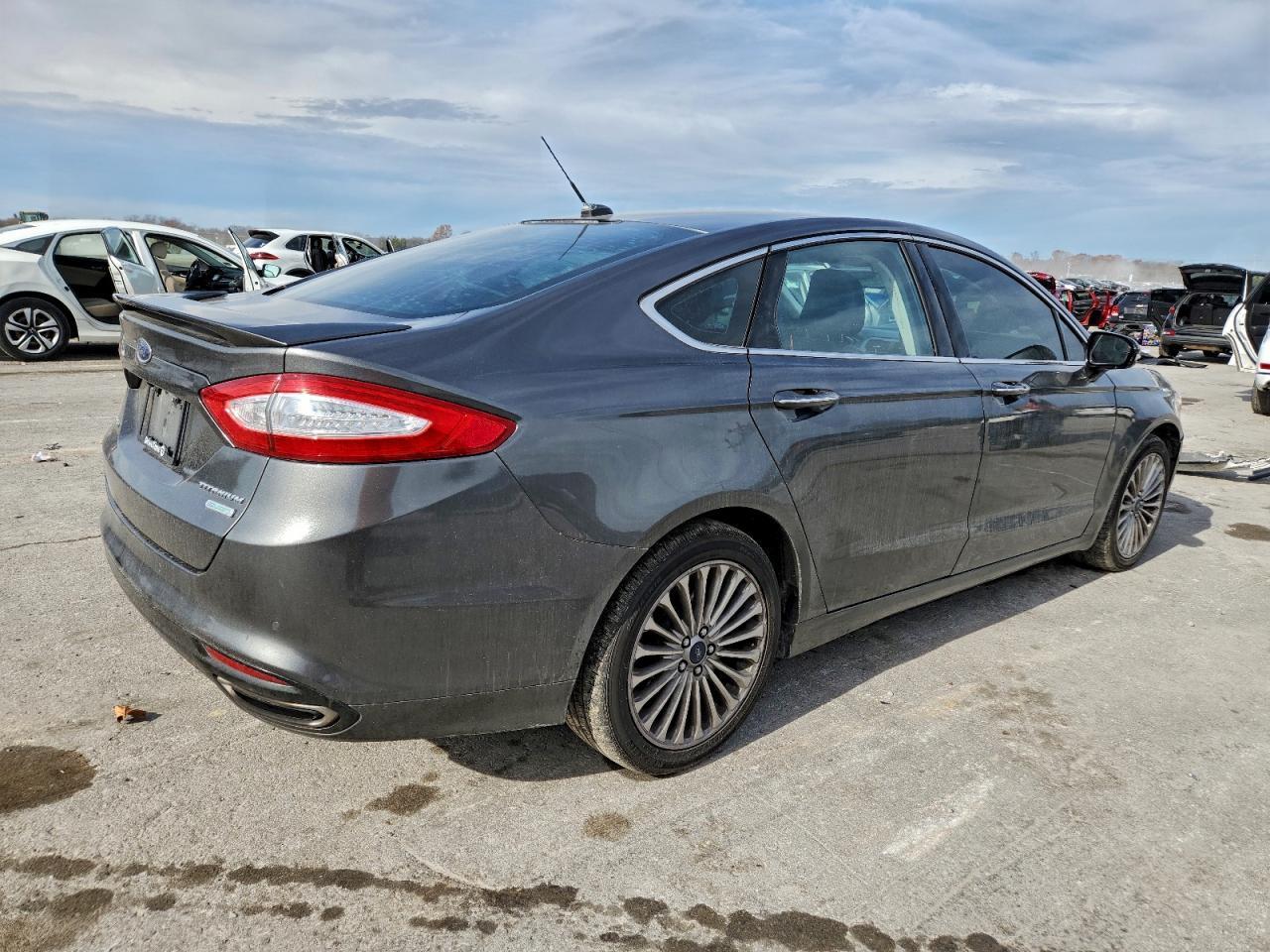 2016 FORD FUSION