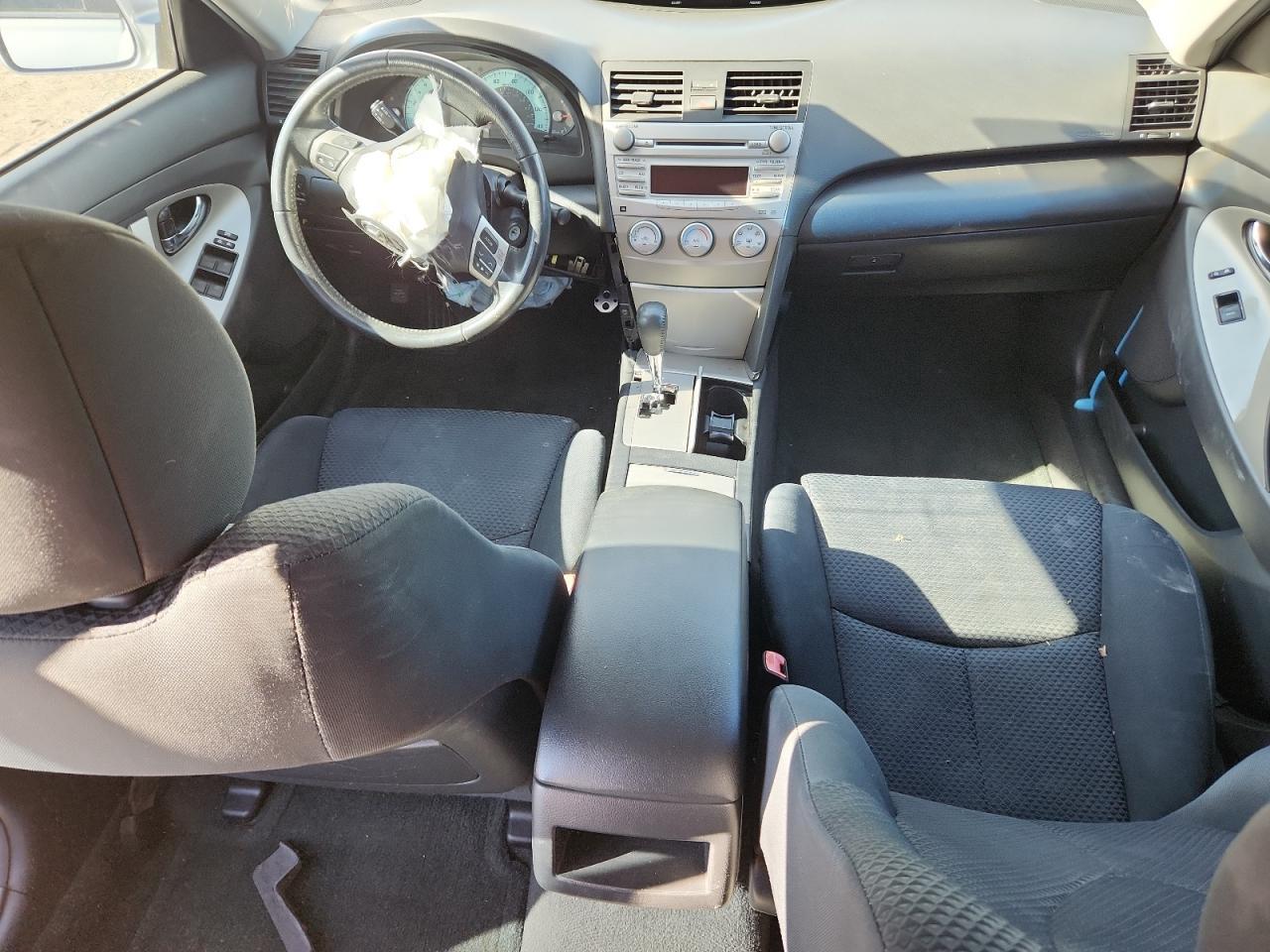 2010 TOYOTA CAMRY