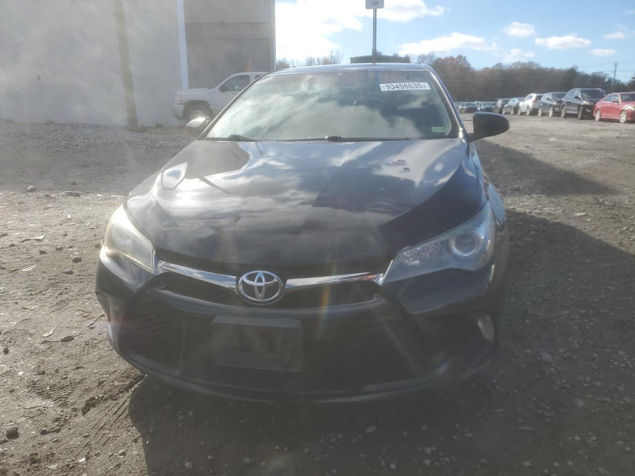 2017 TOYOTA CAMRY