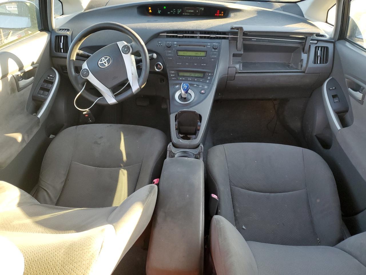 2010 TOYOTA PRIUS