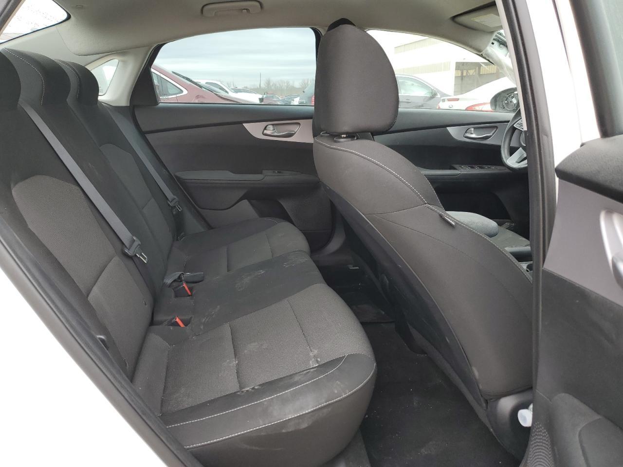 2023 KIA FORTE