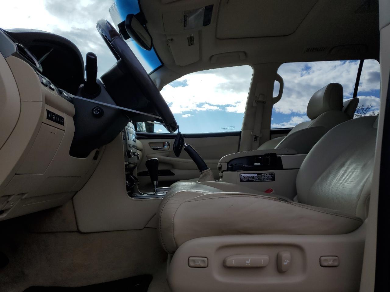 2015 LEXUS LX 570