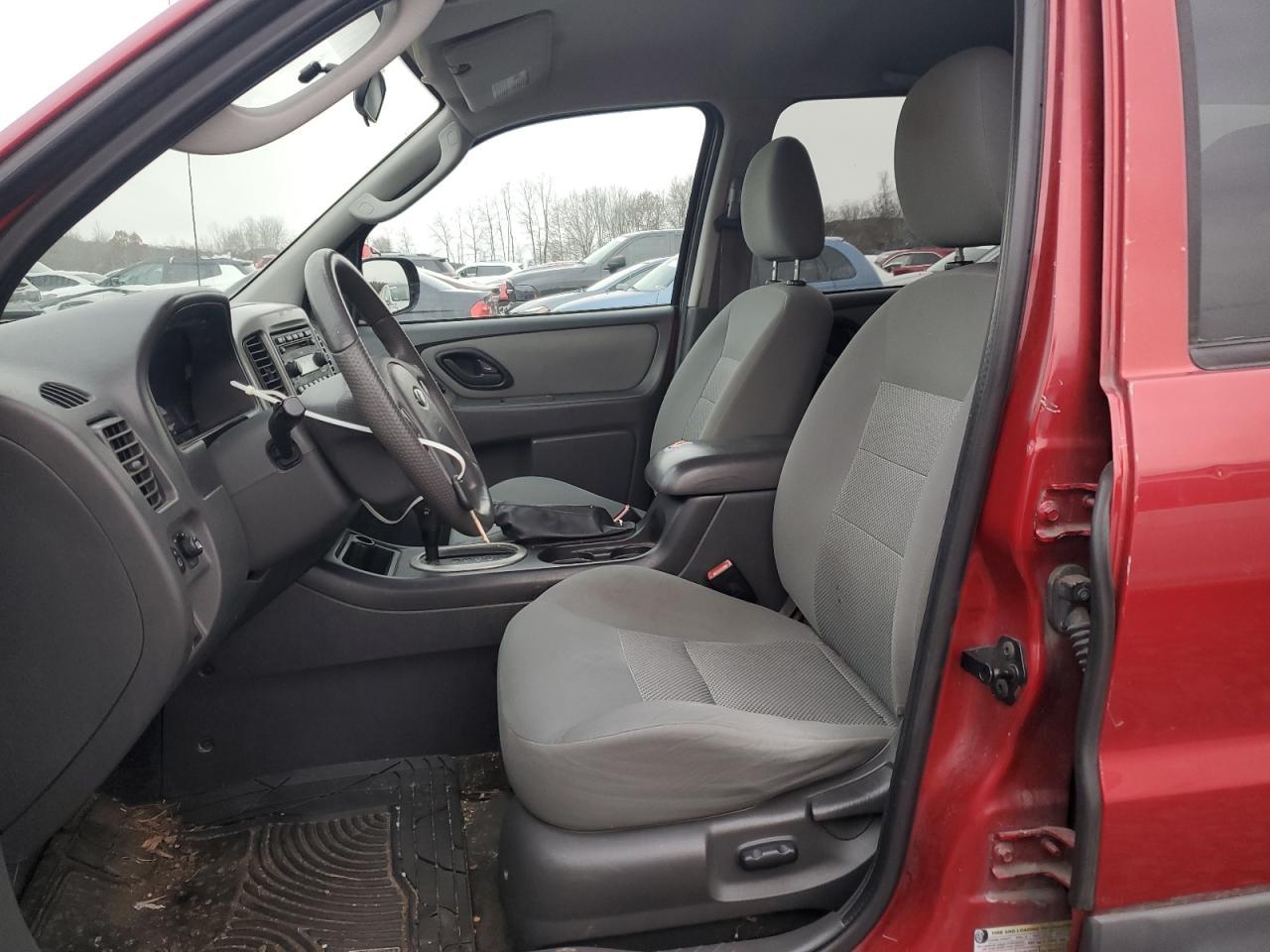 2006 FORD ESCAPE