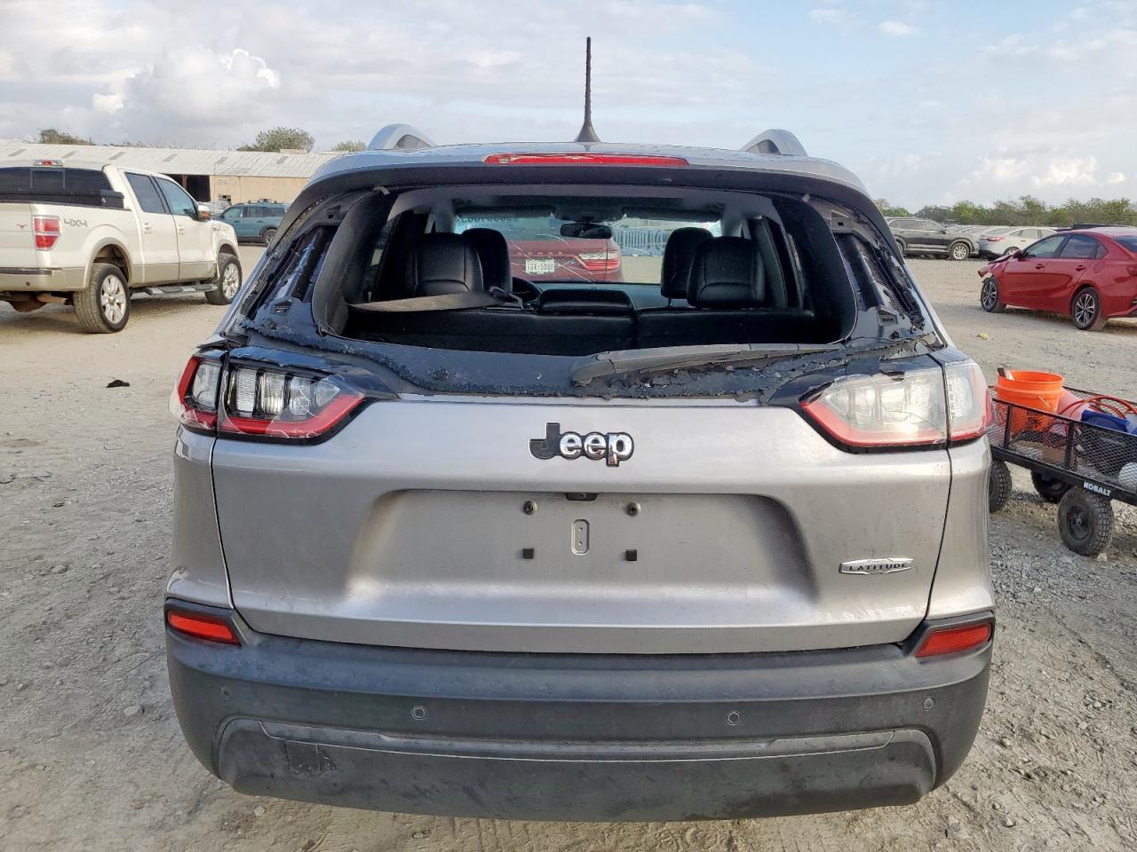 2019 JEEP CHEROKEE