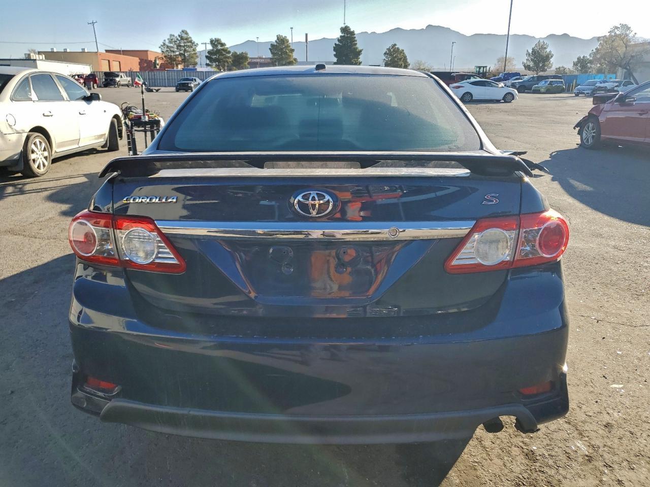 2012 TOYOTA COROLLA