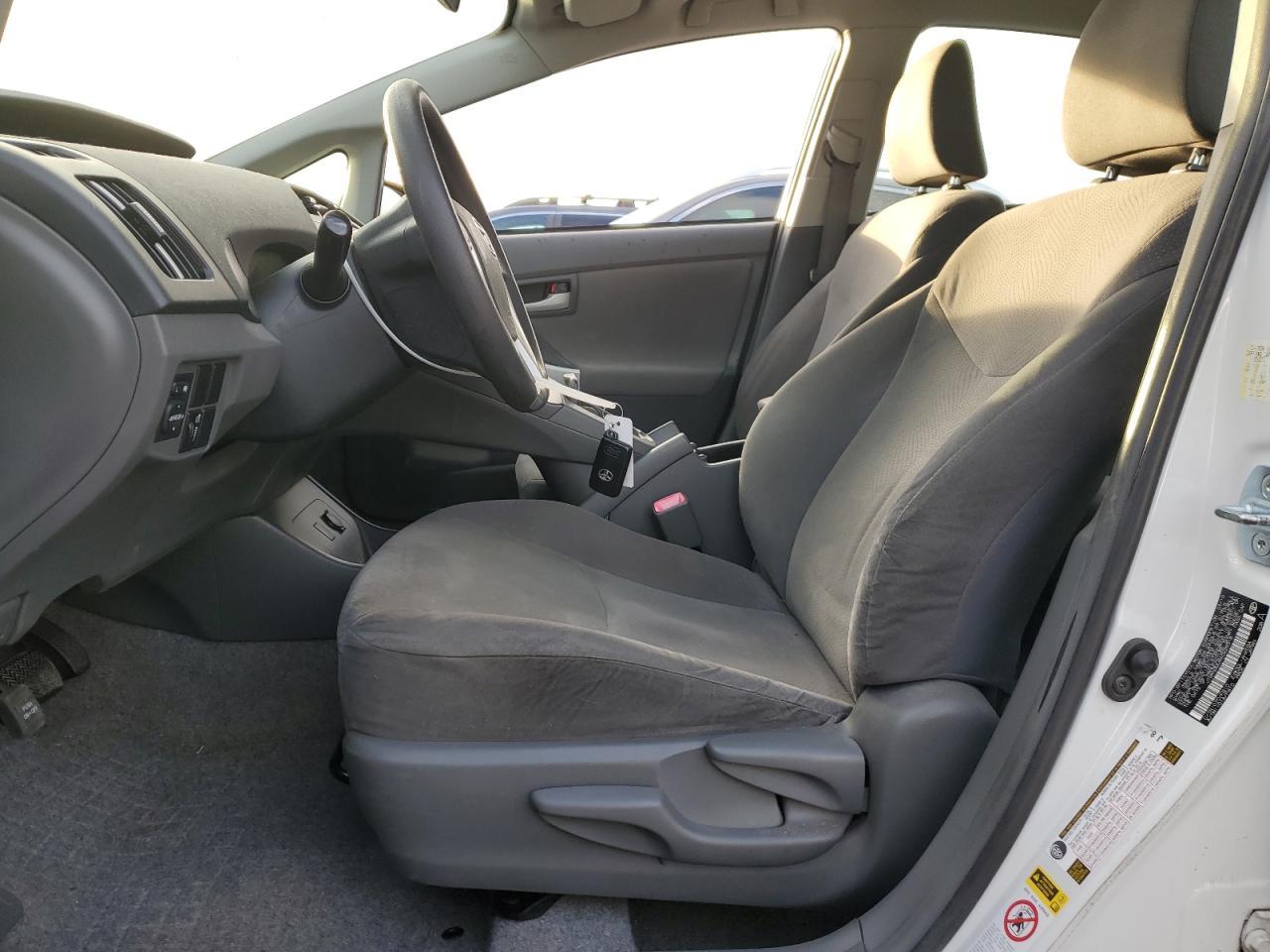 2010 TOYOTA PRIUS