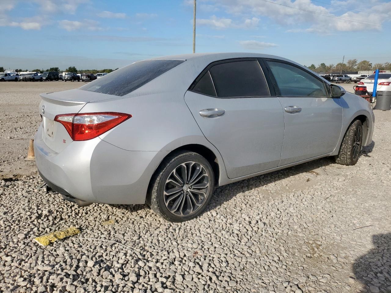 2014 TOYOTA COROLLA