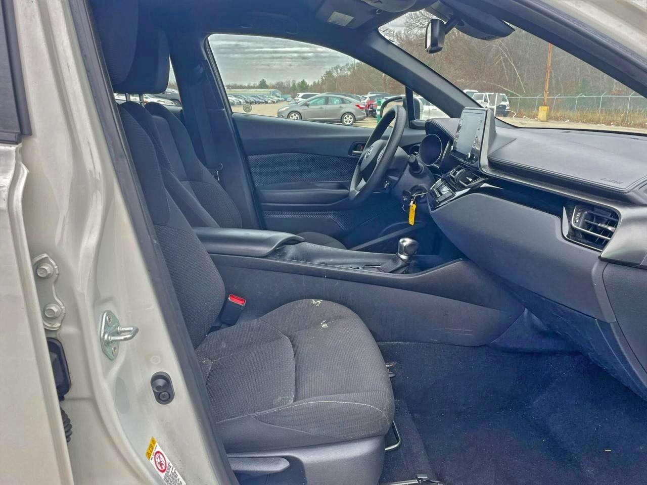 2019 TOYOTA C-HR