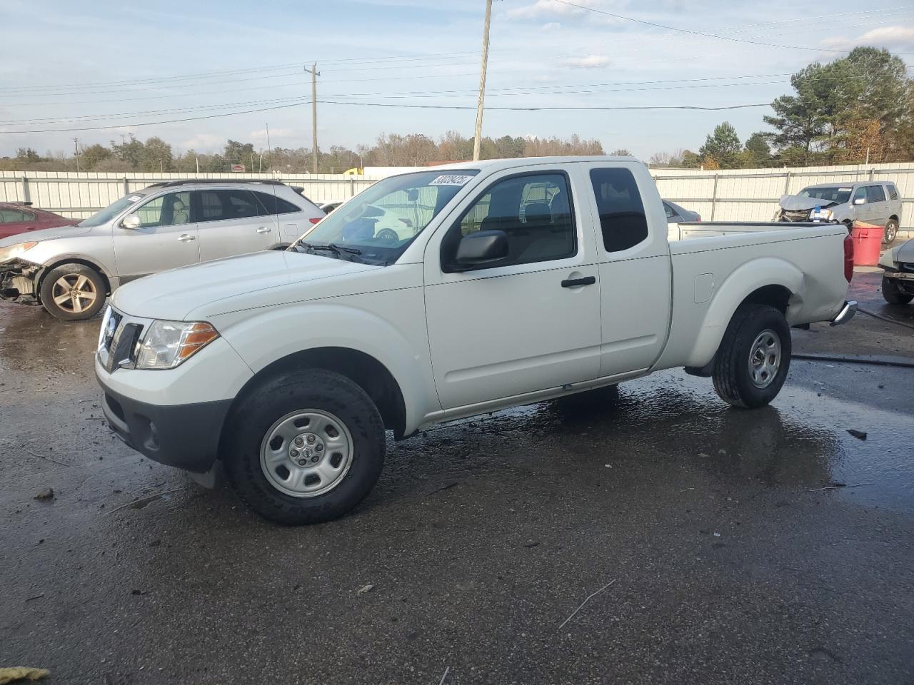 2016 NISSAN Frontier