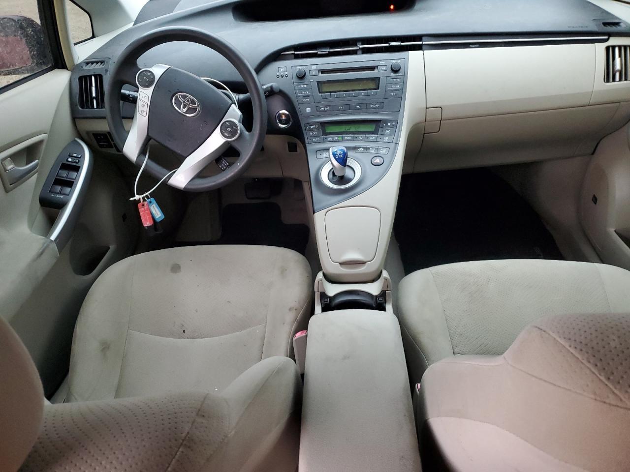 2010 TOYOTA PRIUS