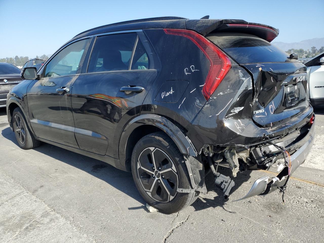 2023 KIA Niro