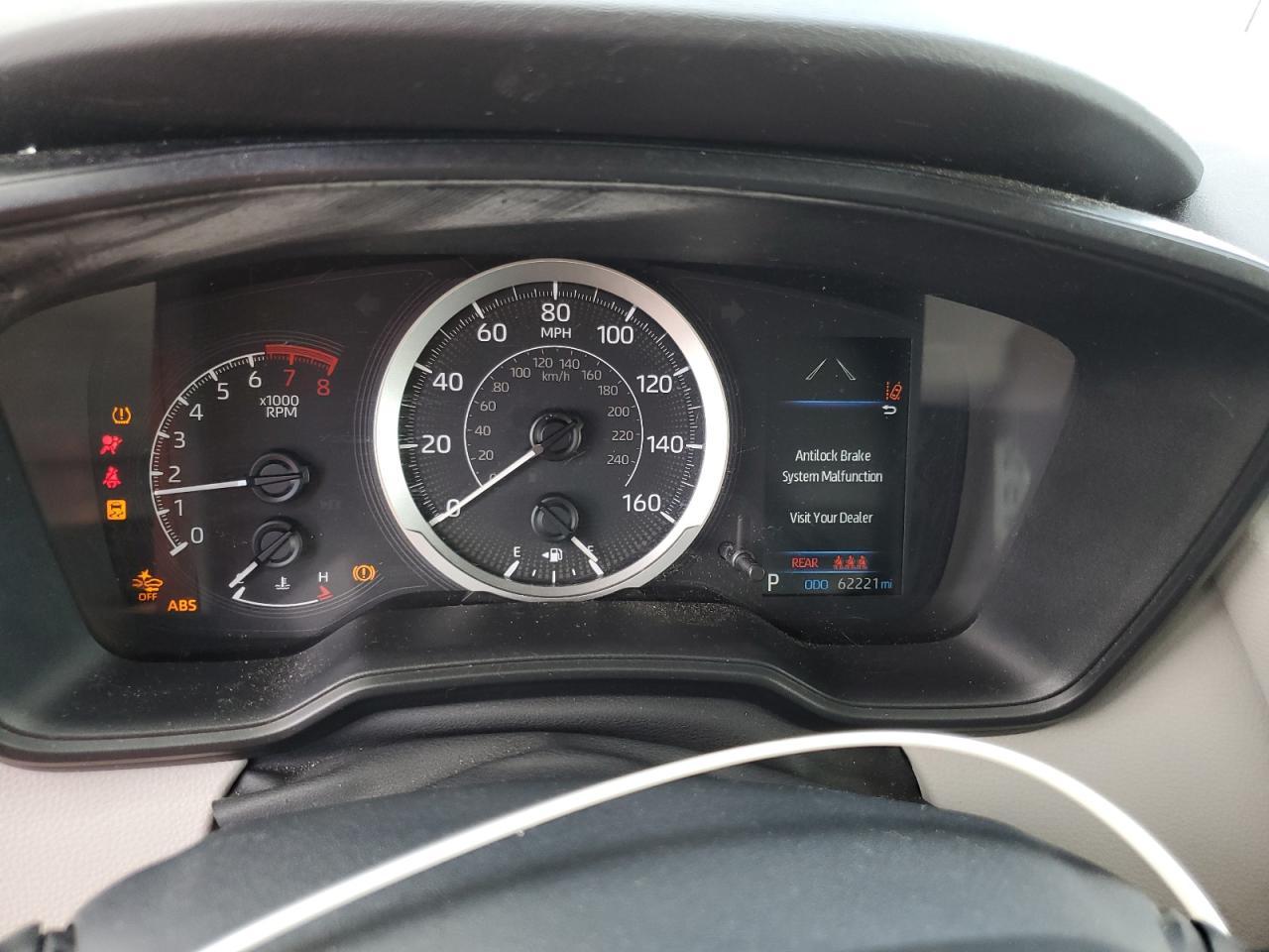 2022 TOYOTA COROLLA