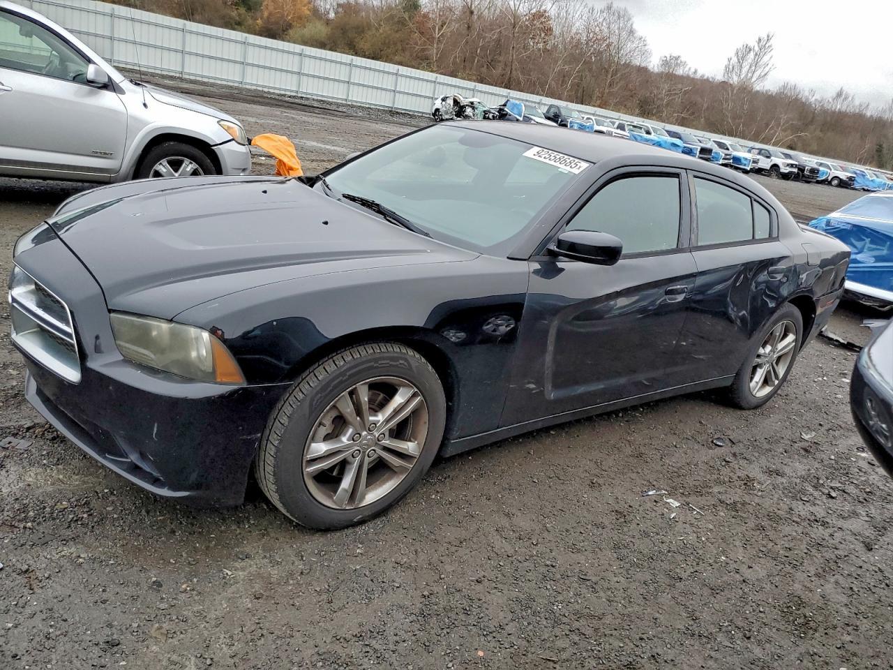 2013 DODGE CHARGER