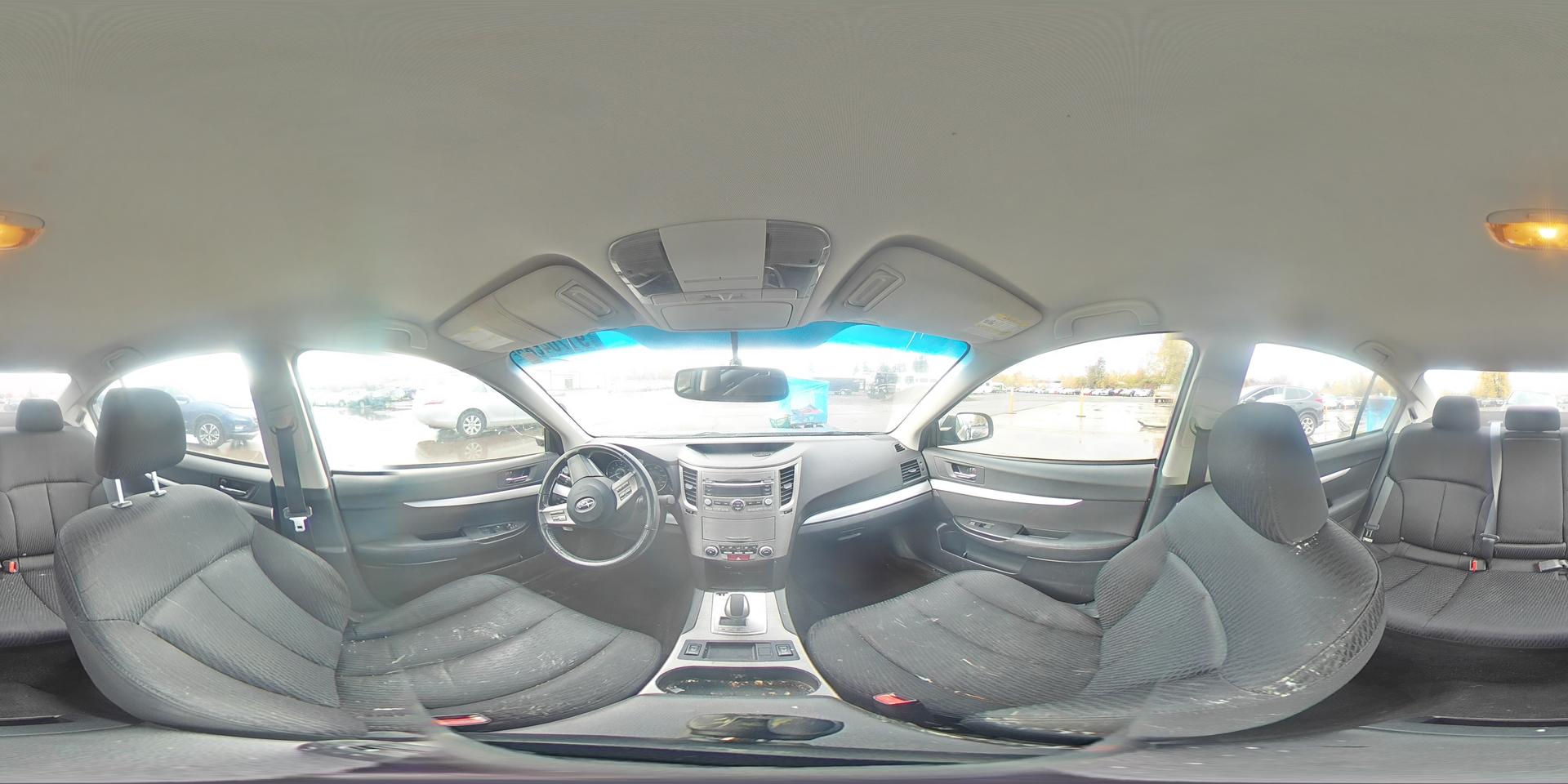 2010 SUBARU Legacy