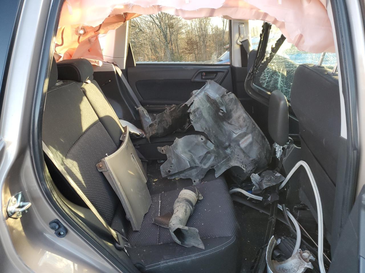 2014 SUBARU FORESTER