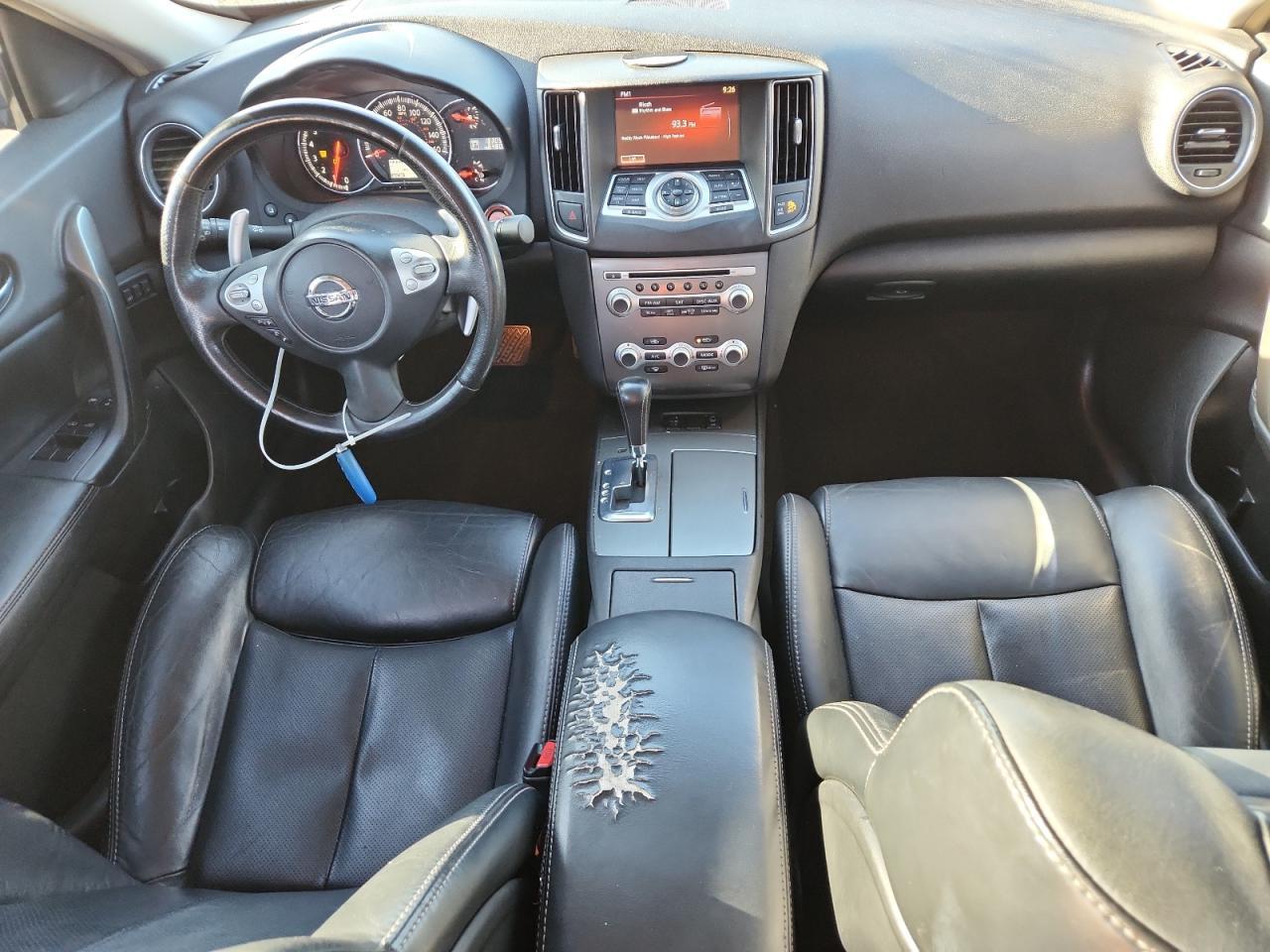 2014 NISSAN Maxima
