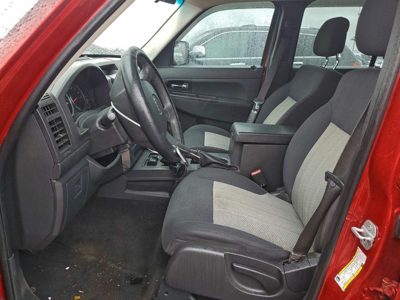2010 JEEP Liberty