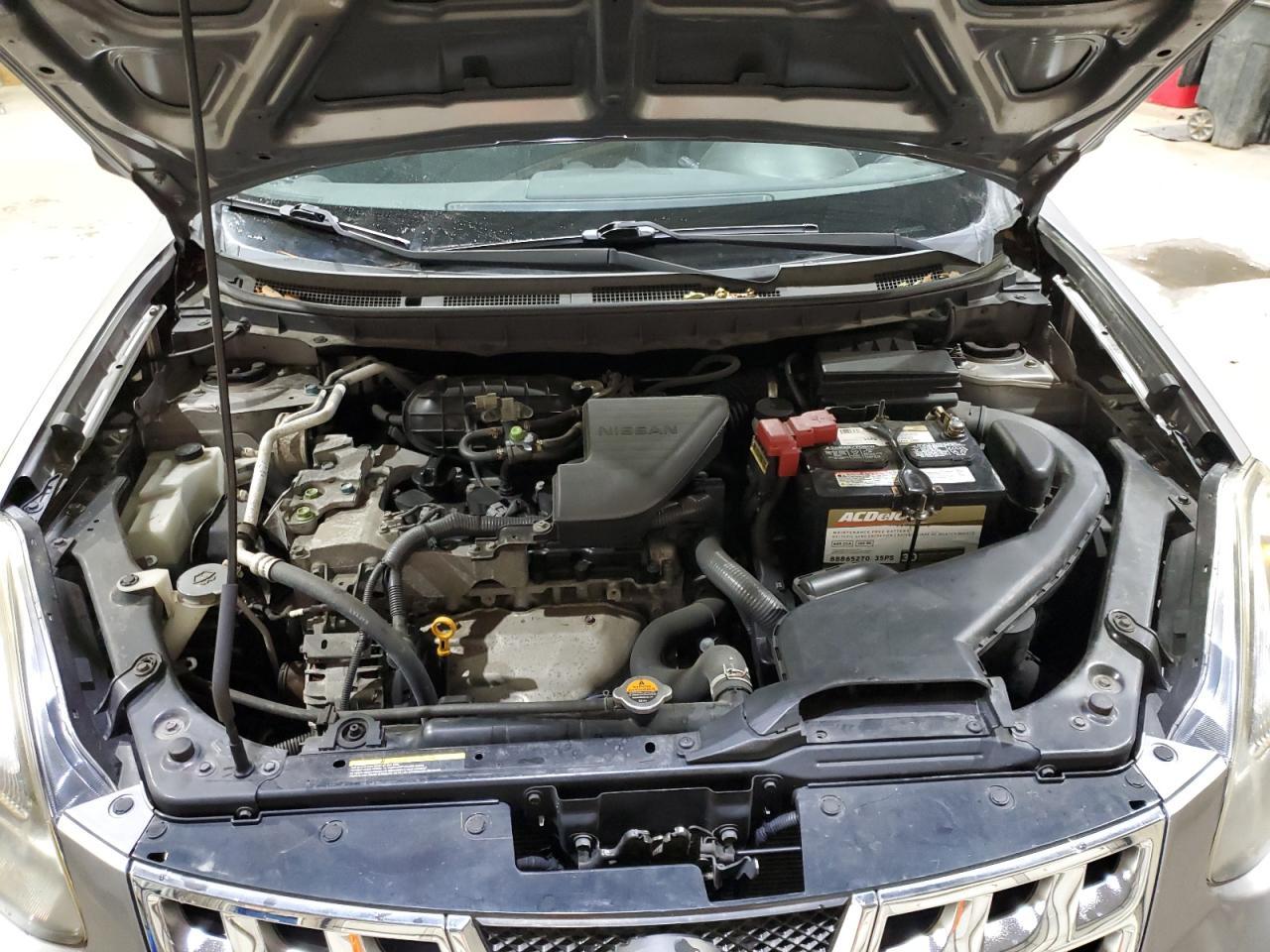 2014 NISSAN ROGUE