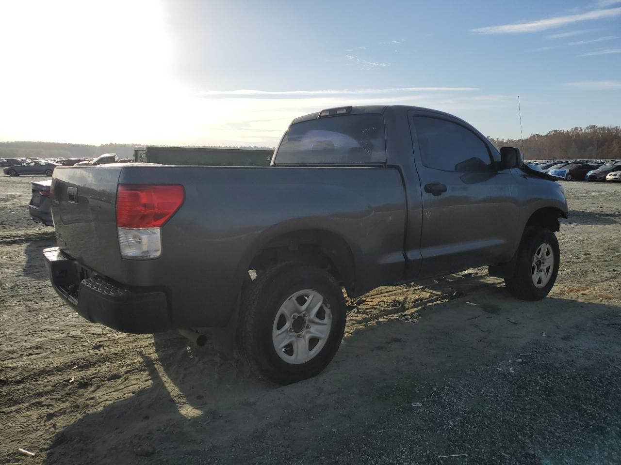 2011 TOYOTA TUNDRA