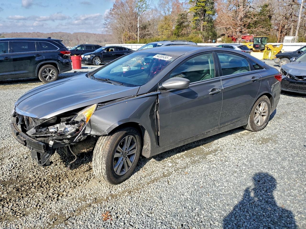 2013 HYUNDAI SONATA